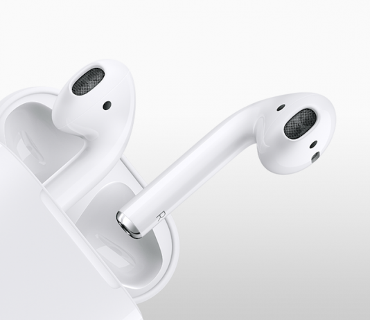 Футляр для AirPods с поддержкой беспроводной зарядки появится в декабре