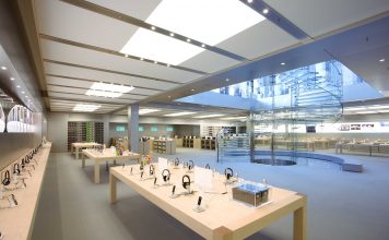 iPhone X станет доступен для заказа в пятницу 27 октября