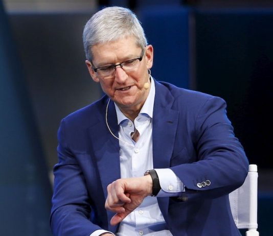 Тим Кук рассказал, как iPhone изменит индустрию шопинга