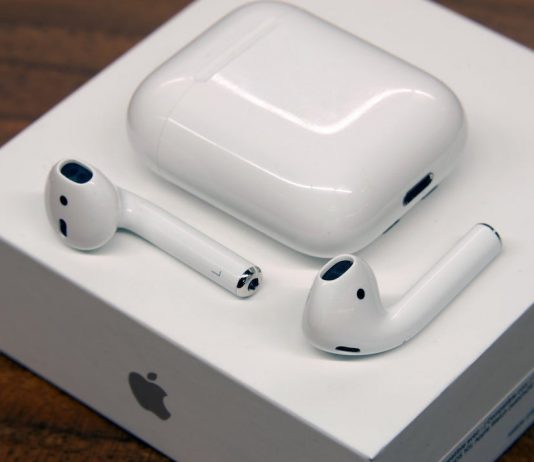 В большинстве онлайн-магазинов закончились AirPods