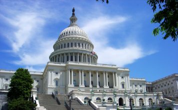 Сенат США обеспокоен скандалом Apple